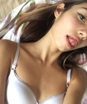 Екатерина, 22 года, 2 размер груди