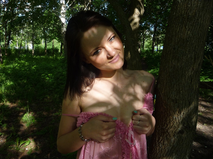 Алечка, 20 лет, 2 размер груди